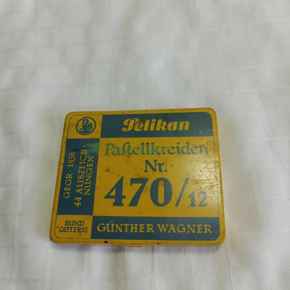 Vintage Pelikan pastel chalk No. 470/12 Günther Wagner in tin box